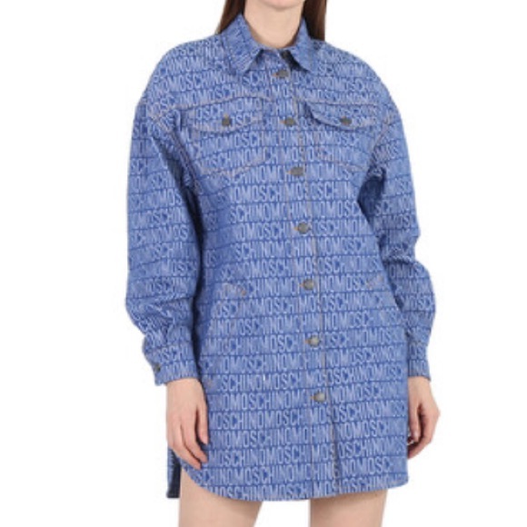 MOSCHINO
Fantasy Print Blue All-Over Logo - Picture 2 of 6